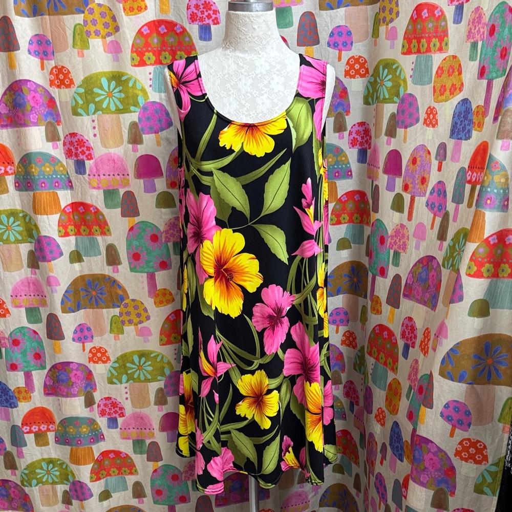 Baba Hawai’i Sleeveless Tropical Dress. Large